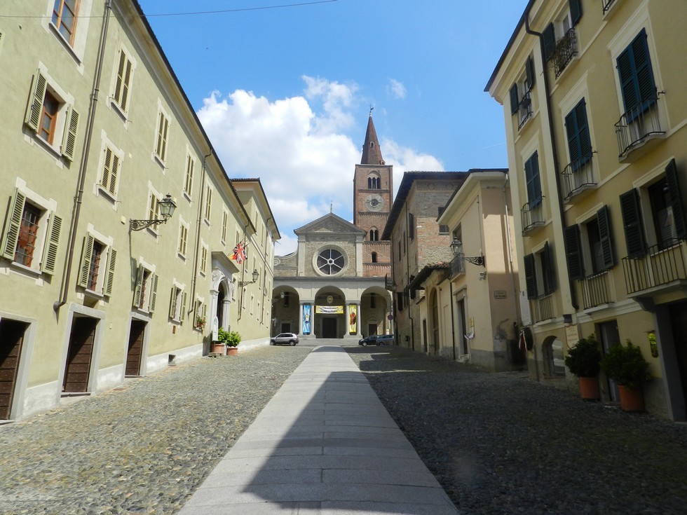 Acqui Terme, Piazza Duomo